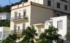 Ikarion Hotel